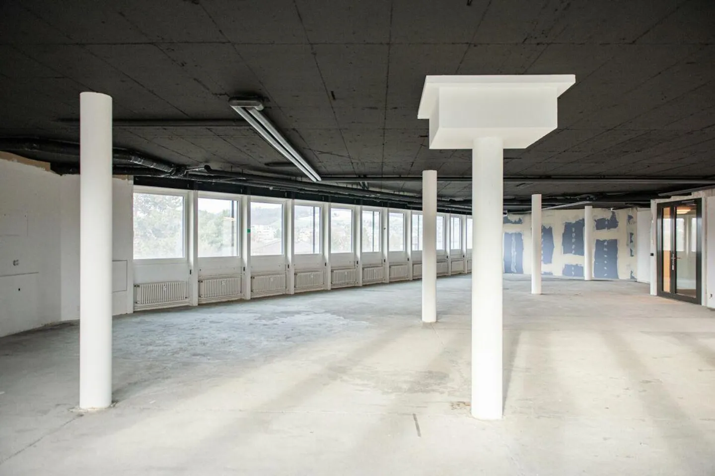 Partial area or rather alone? Office / commercial space directly at "Pu... - Photo 3 of 14