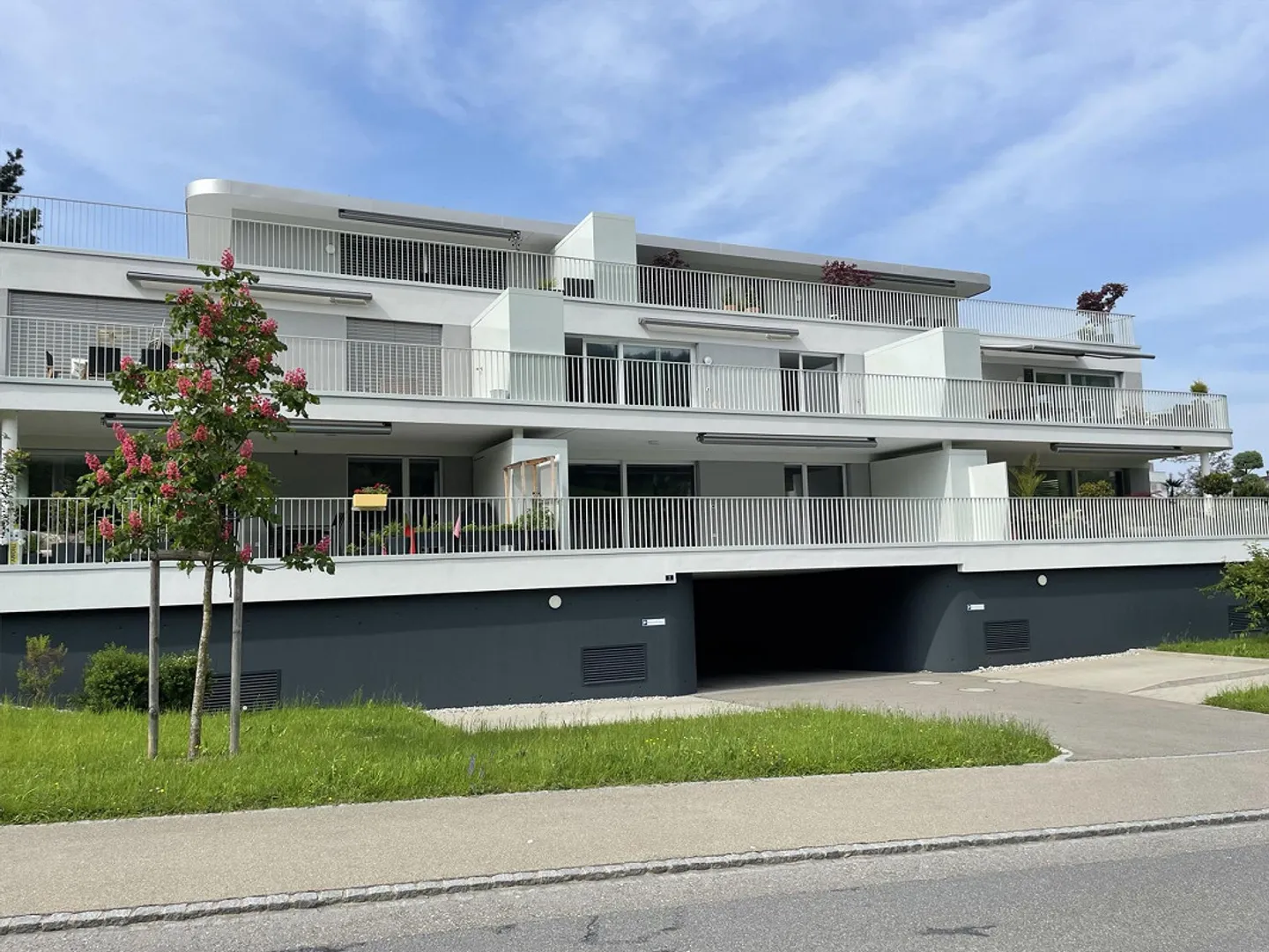 Appartement 2.5 pièces ensoleillé avec terrasse de 42 m² - Photo 11 sur 17