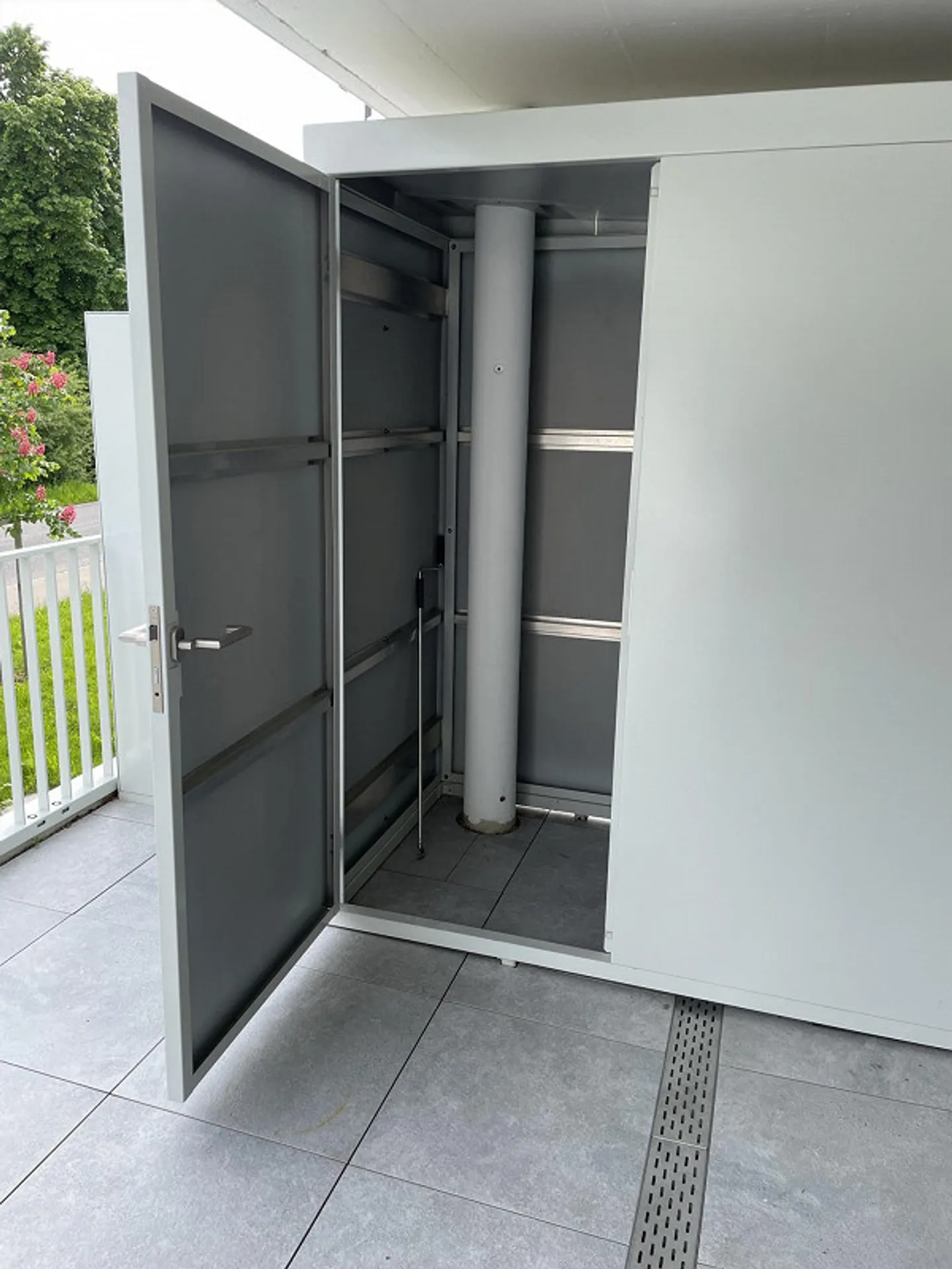 Appartement 2.5 pièces ensoleillé avec terrasse de 42 m² - Photo 16 sur 17