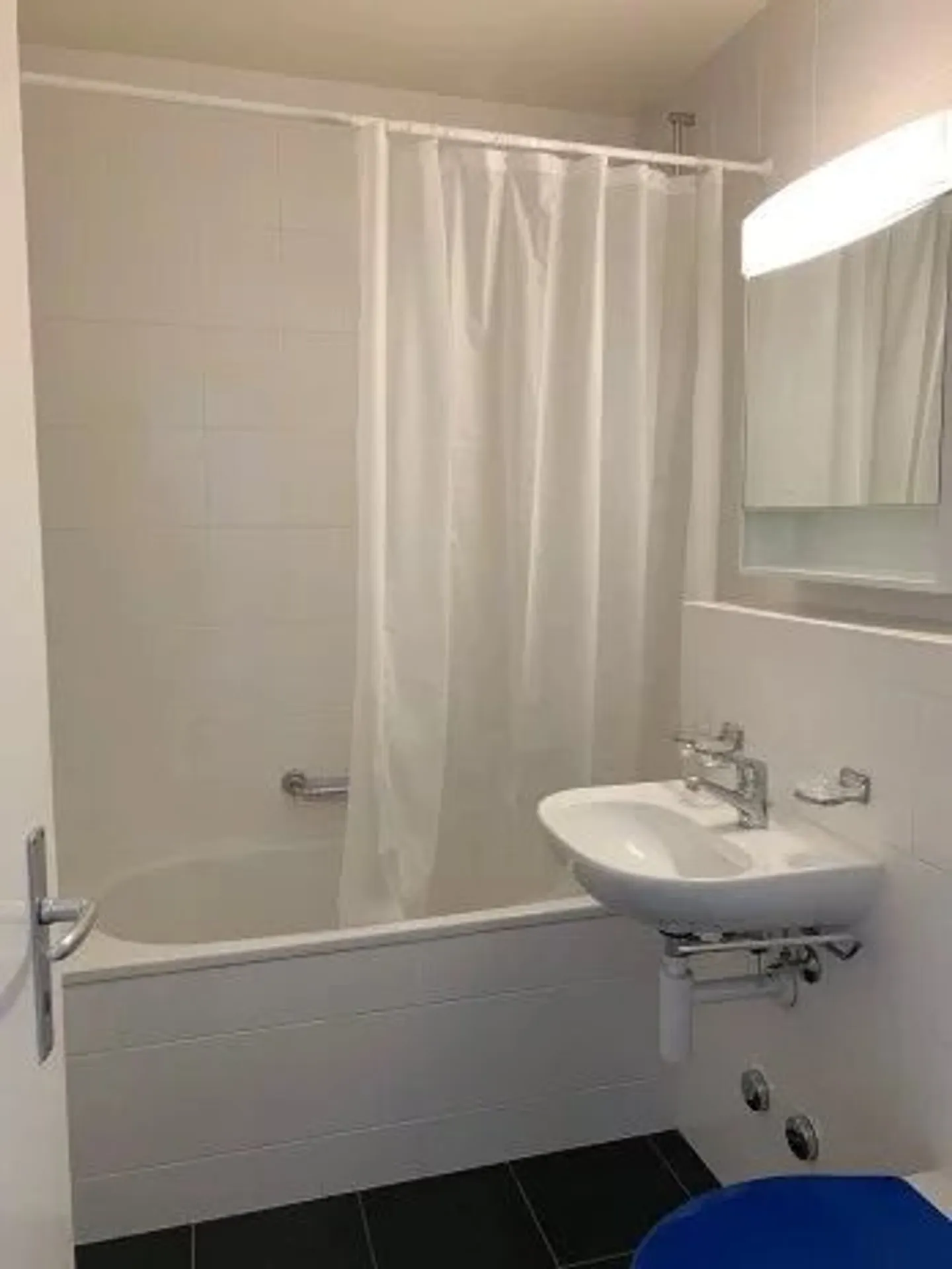 Appartamento con 1 camera al 2° piano ristrutturato - Foto 4 di 4