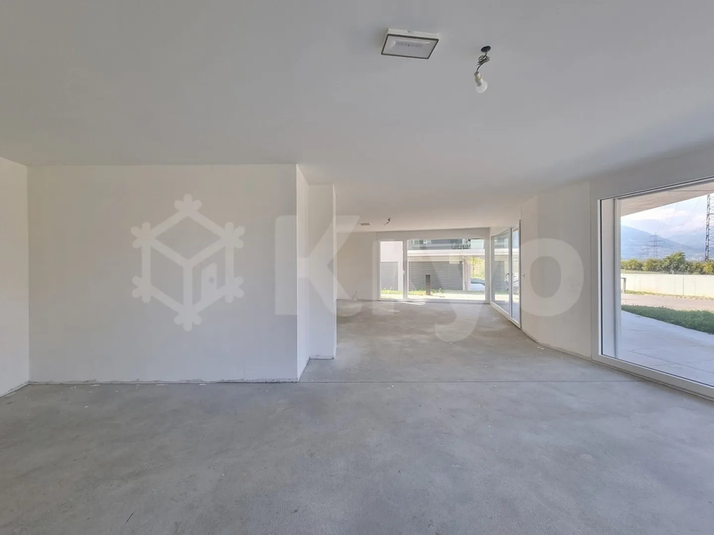 Spazio commerciale 301 - 69 m2 - piano terra - in affitto - Foto 3 di 8