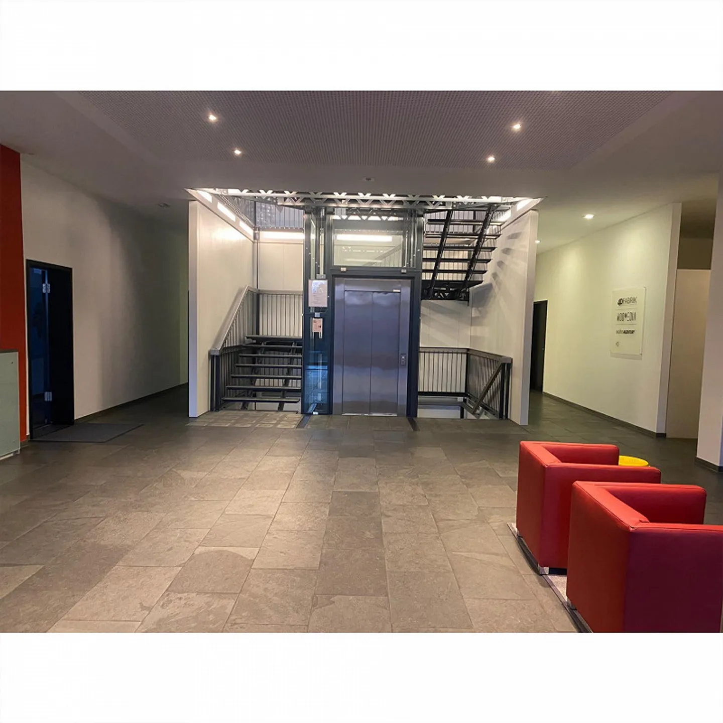 Büro- oder Praxisraum ca. 57m2 mit Kundenparkplätzen in der Al - Foto 6 di 10