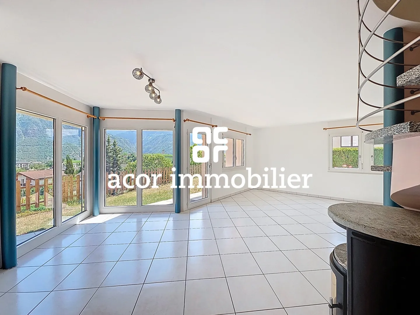 Unabhängige Villa mit Panoramablick in Sierre - Foto 1 von 7