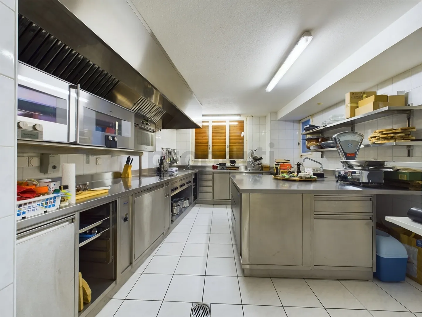 Edificio residenziale e commerciale ad alto potenziale a Villars-le-Grand - Foto 4 di 12