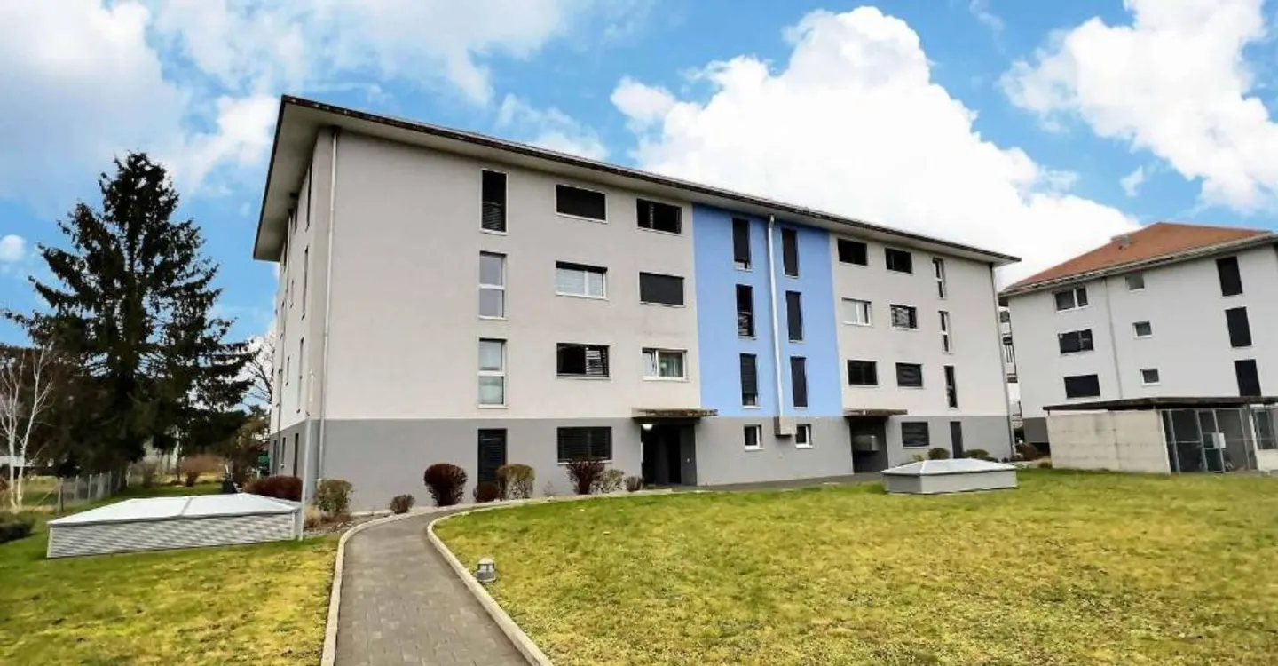 Superbo appartamento di 3,5 locali con balcone, accanto alla stazione CFF, venduto affittato - Foto 1 di 8