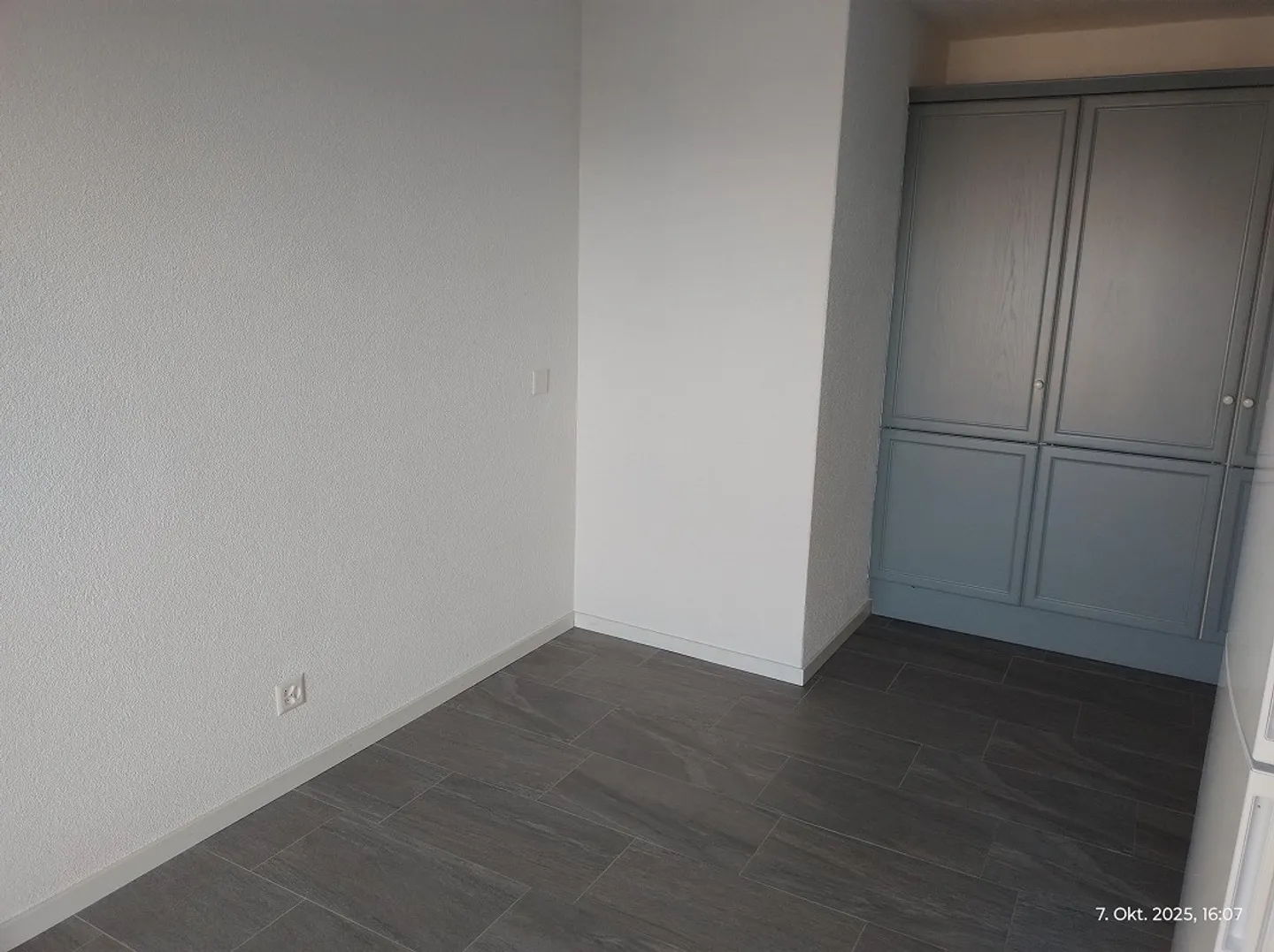 Appartement moderne 1.5 pièces à louer, emplacement calme, belle vue sur le lac - Photo 16 sur 17