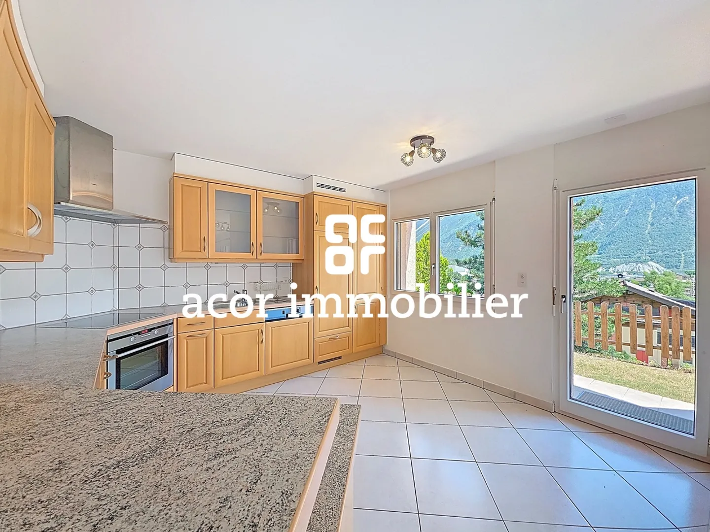 Unabhängige Villa mit Panoramablick in Sierre - Foto 3 von 7