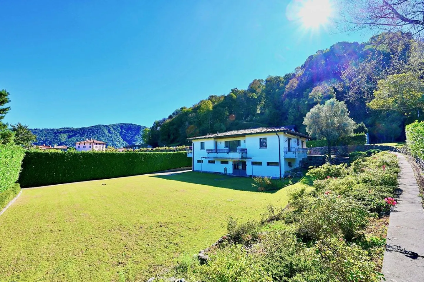 Villa Charmante avec Vue Scénique - Photo 1 sur 26