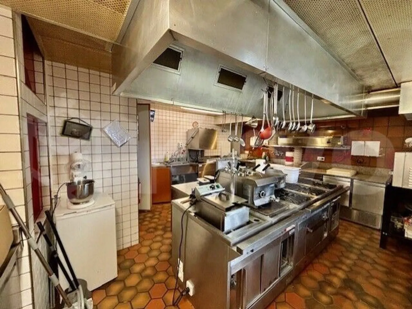 Vendlincourt, restaurant for rent - Photo 6 of 11