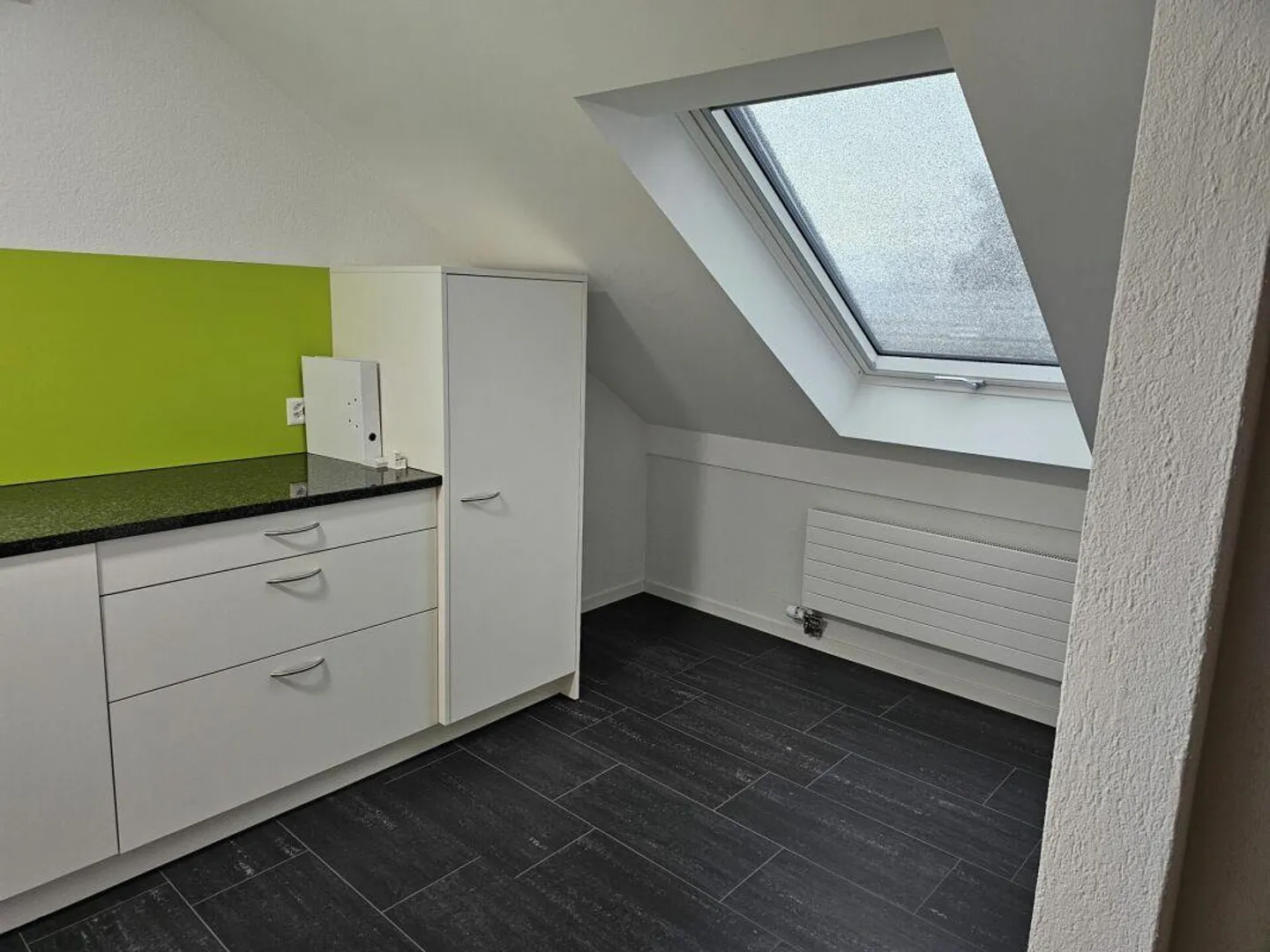 Modern renovated apartment in Ins - Photo 4 of 14