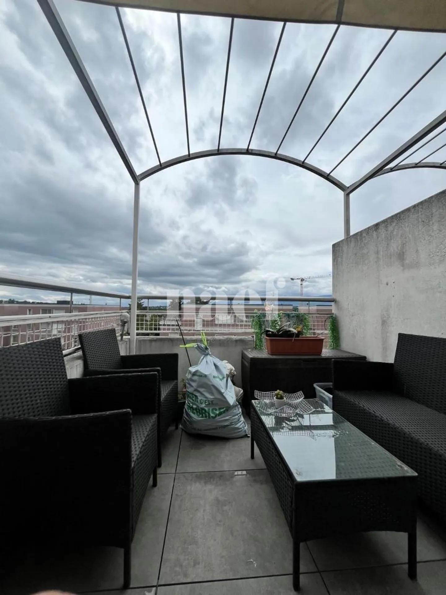 In un bellissimo quartiere - Foto 8 di 8