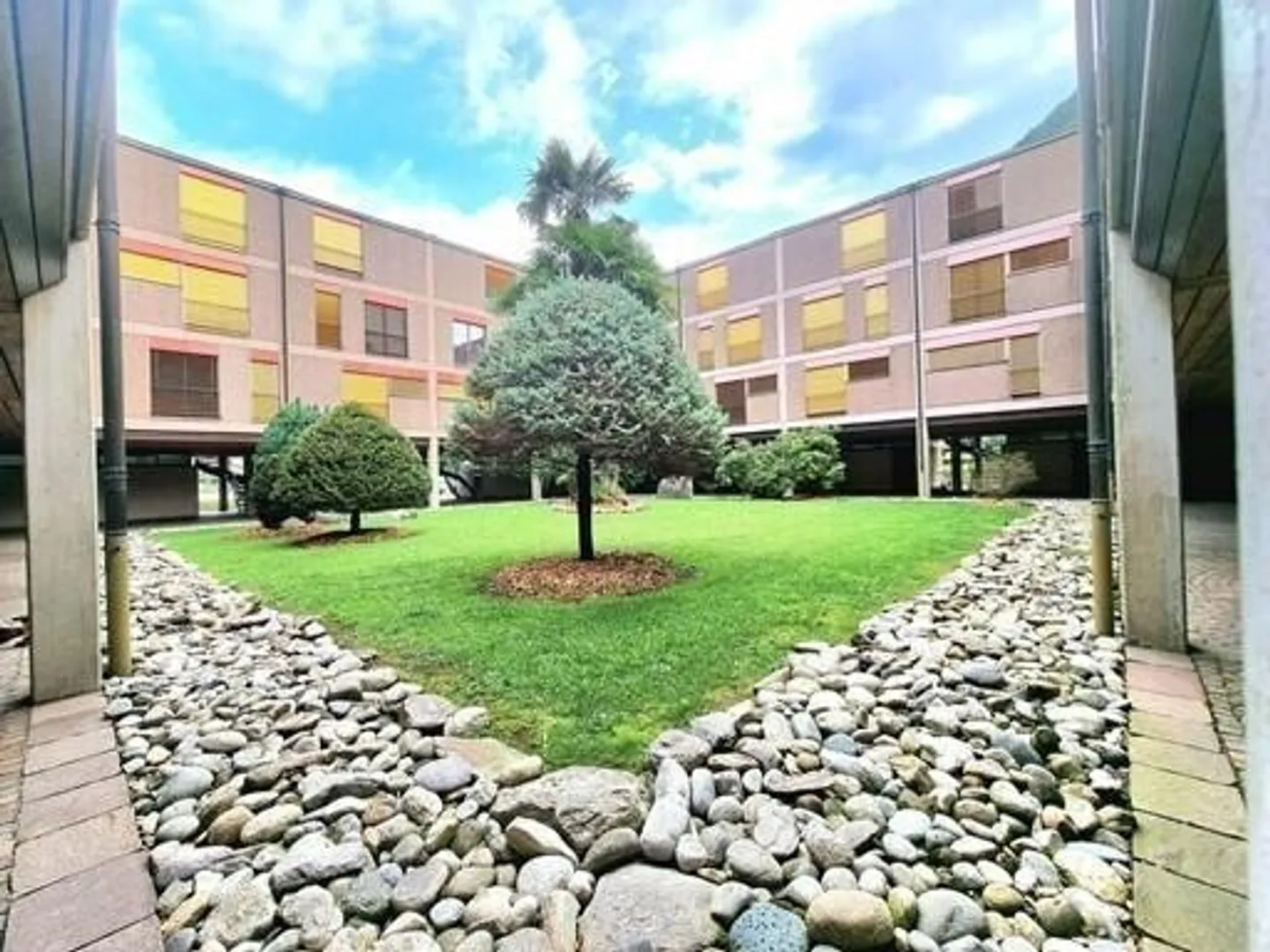 Appartamento in affitto - Foto 4 di 17
