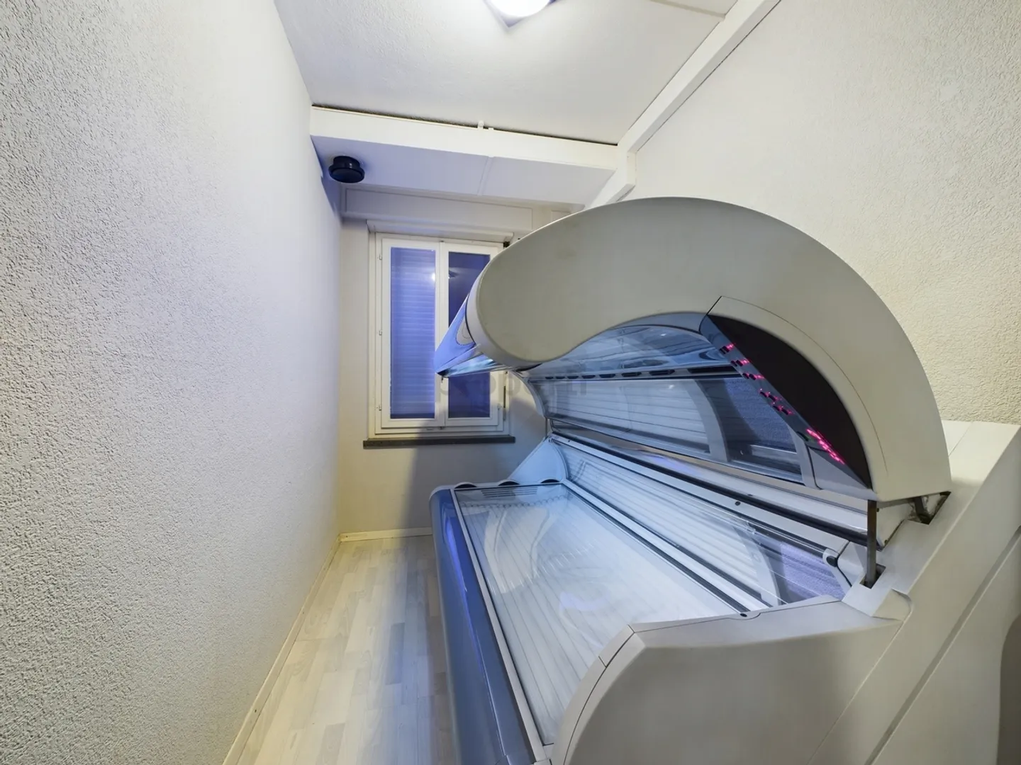 Exclusive Wellness Spa in the Heart of Zurich - Luxury and Comfort Combined! - Photo 5 of 11
