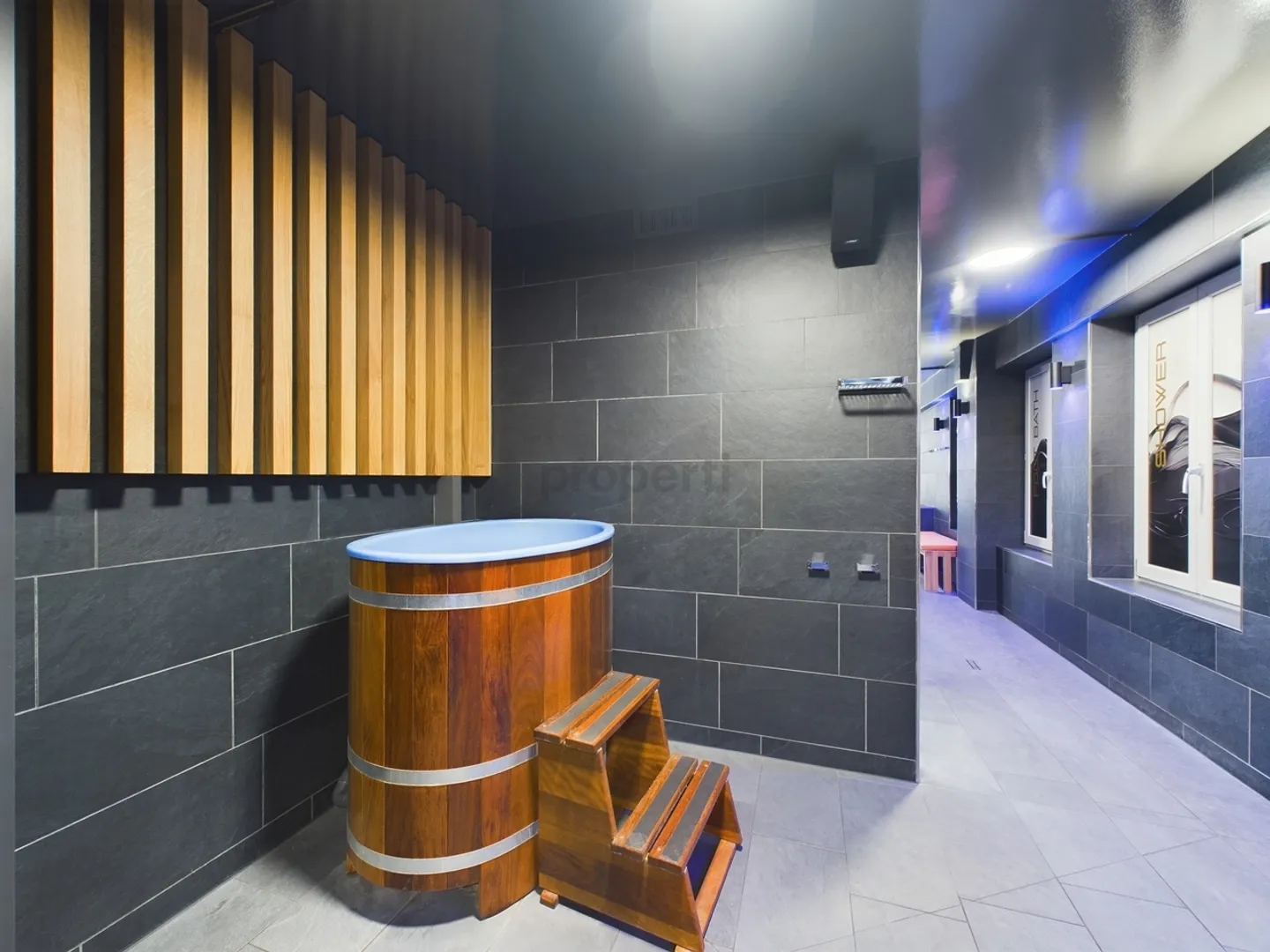 Exclusive Wellness Spa in the Heart of Zurich - Luxury and Comfort Combined! - Photo 9 of 11