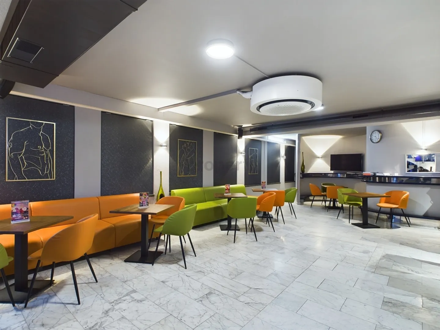 Exclusive Wellness Spa in the Heart of Zurich - Luxury and Comfort Combined! - Photo 1 of 11