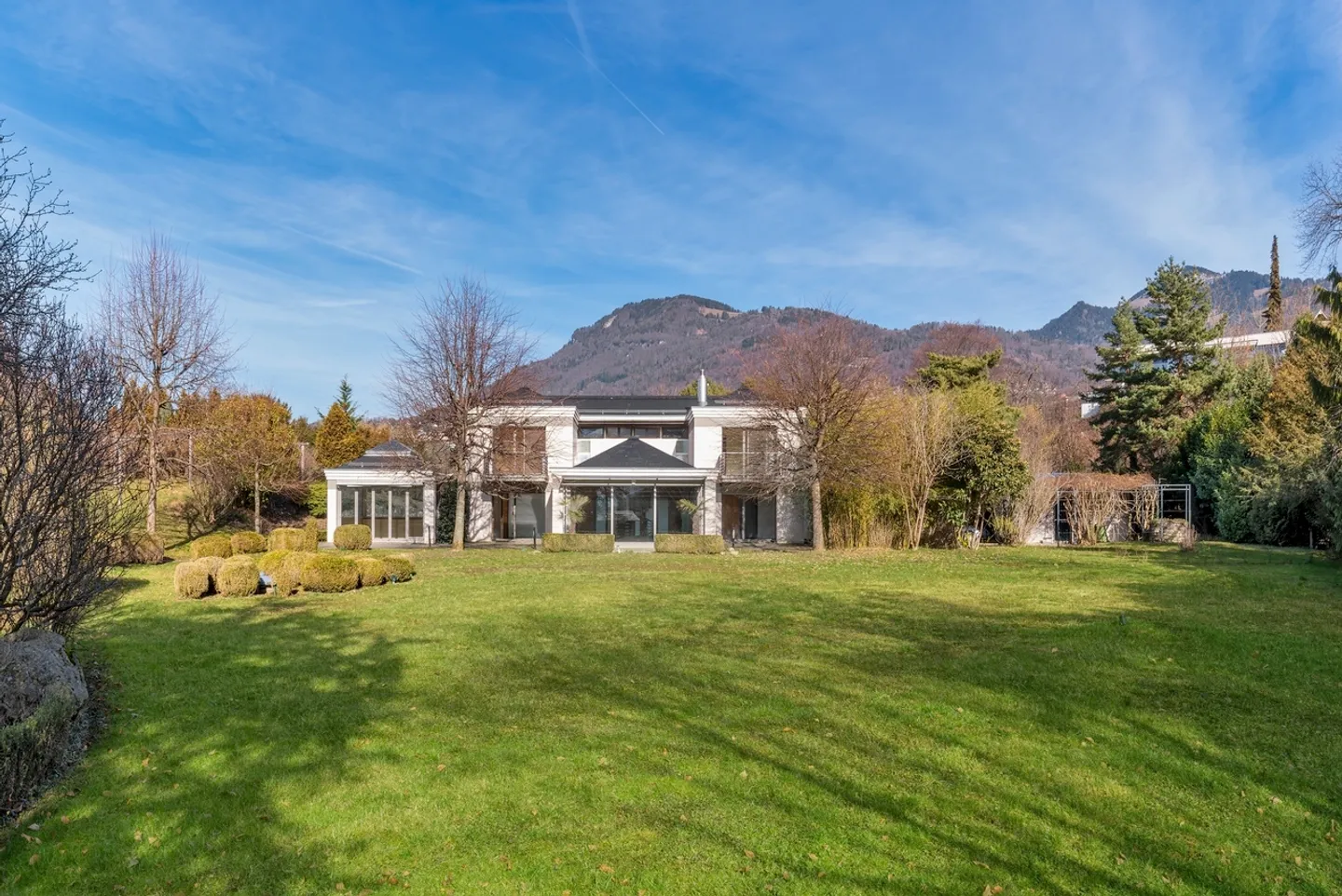 Casa singola in affitto - Foto 2 di 12