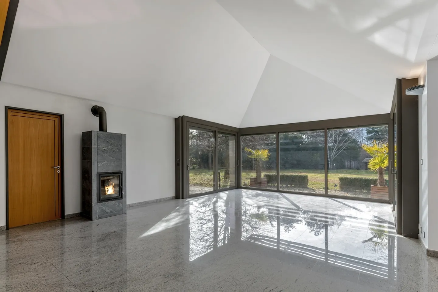 Casa singola in affitto - Foto 6 di 12