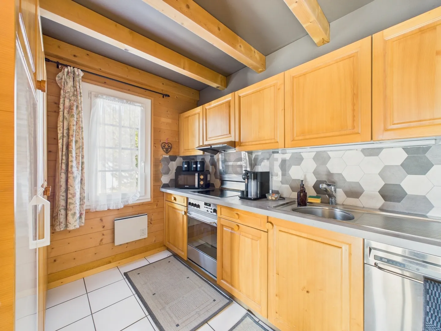 Chalet 4.5 rooms with mezzanine - Crans-Montana - Photo 5 of 13