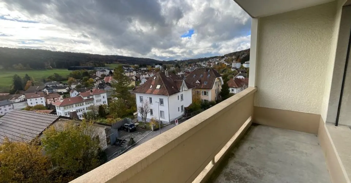 Charming 3.5-room apartment with balcony - Photo 6 of 6