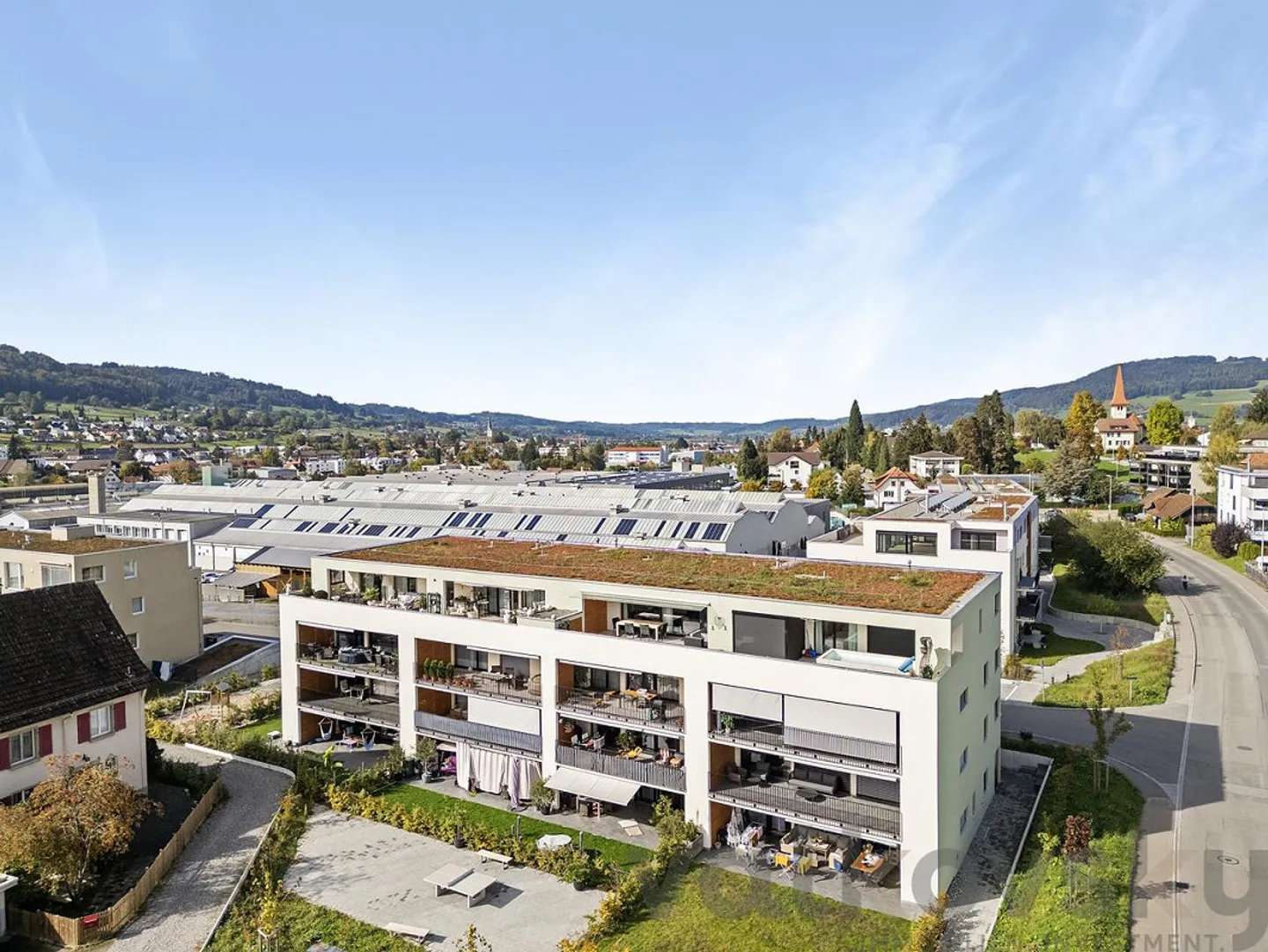 Grand et Nouvel Appartement Sous-Toit - Photo 1 sur 8