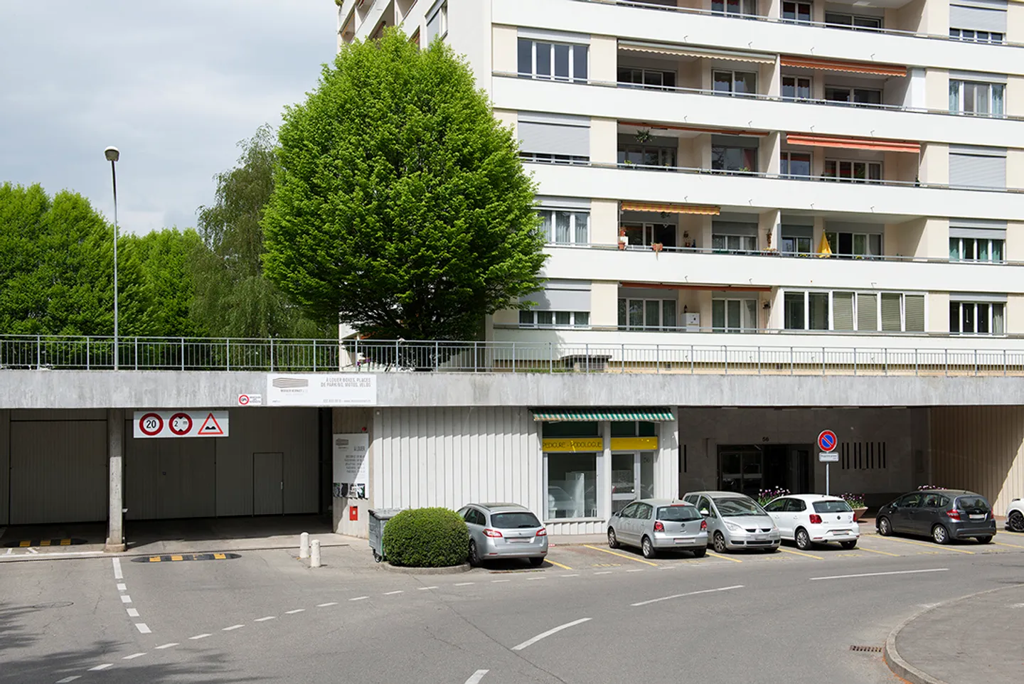 Unterirdischer Platz 1 Zimmer - Foto 2 von 7