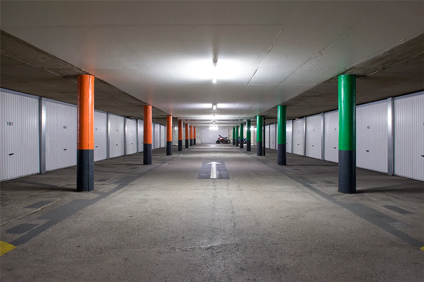 Unterirdischer Platz 1 Zimmer - Foto 3 von 7