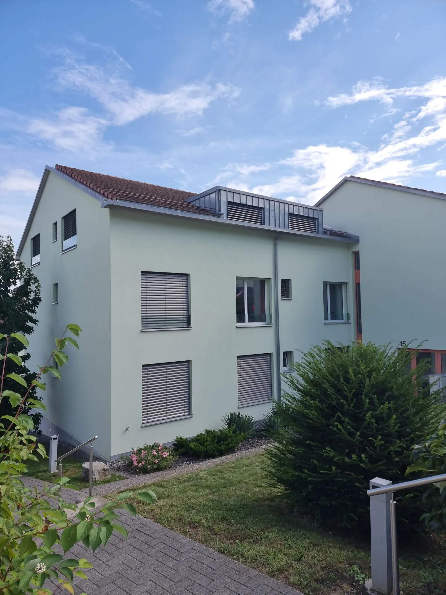 Appartamento moderno di 3,5 locali in affitto a Safnern - Foto 1 di 10