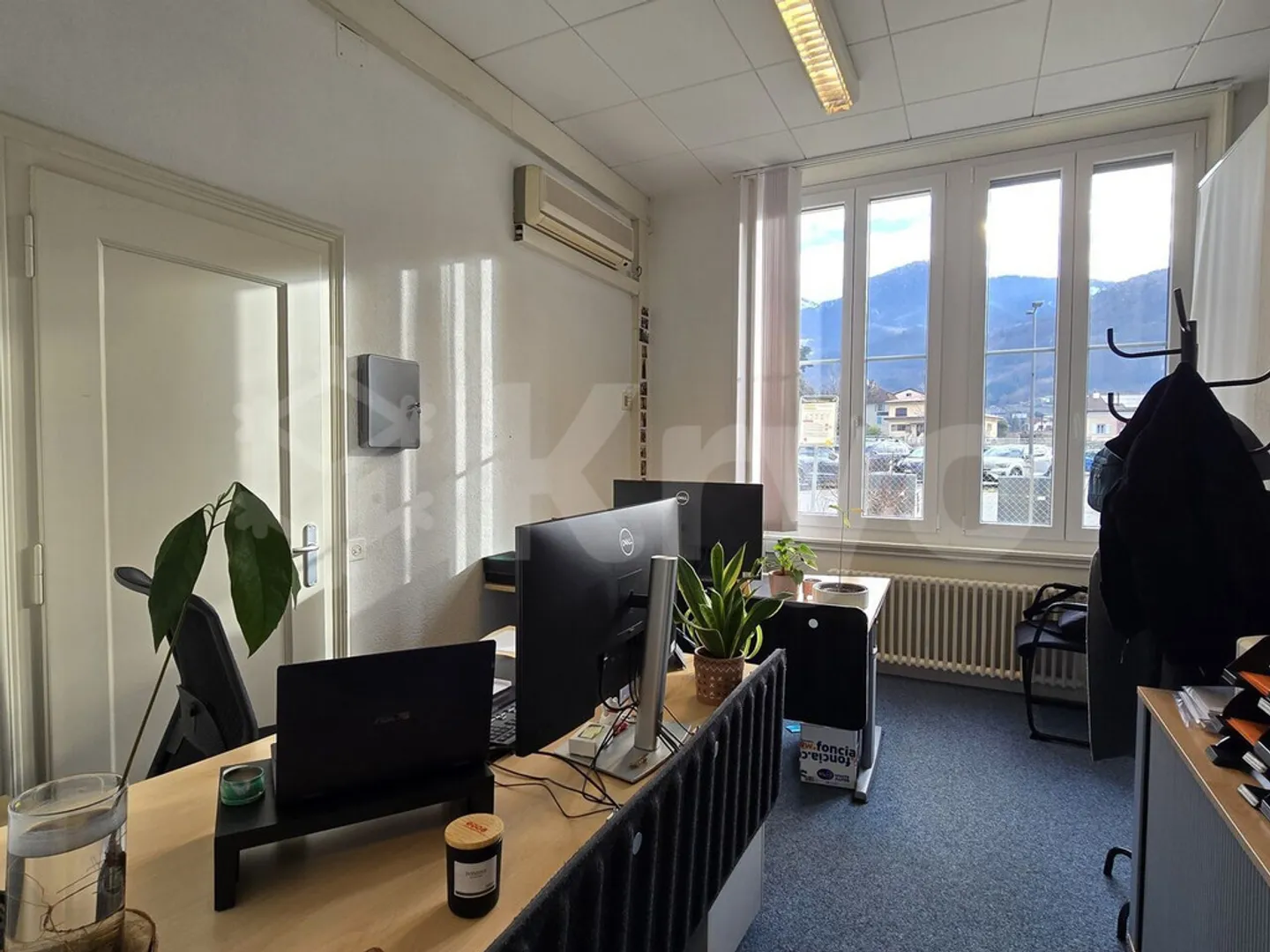 Spazio commerciale in affitto - ufficio nel centro di Aigle - Foto 6 di 9