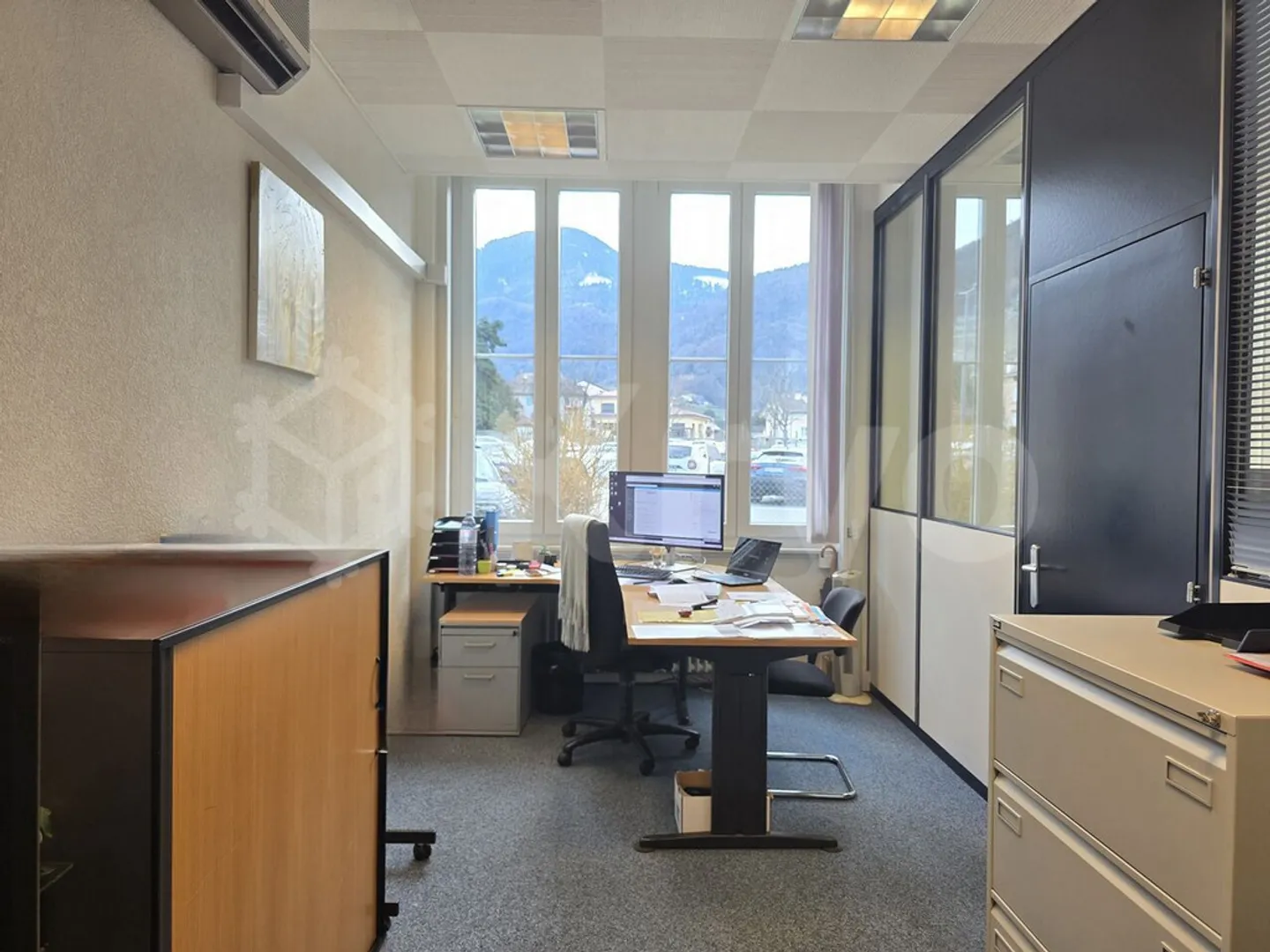 Spazio commerciale in affitto - ufficio nel centro di Aigle - Foto 8 di 9