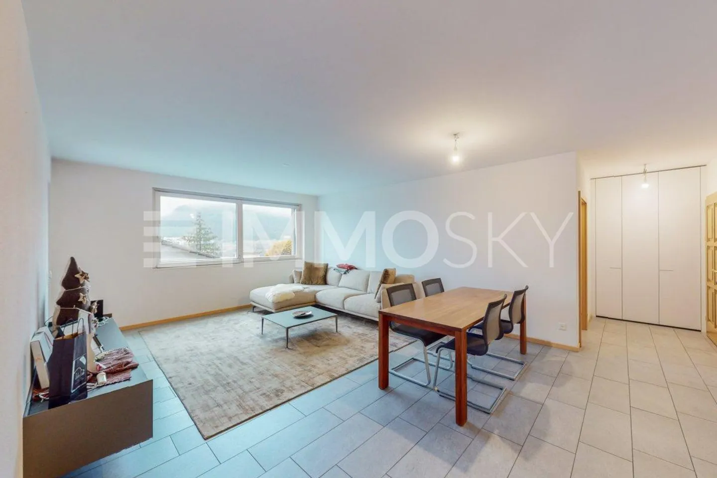 Ampio e luminoso - Foto 2 di 5