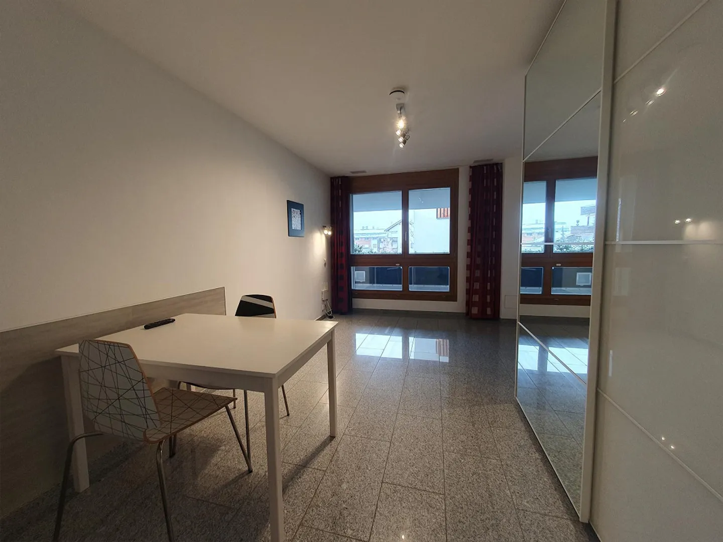 Appartamento 1 stanza centrale, parzialmente arredato a Flims Waldhaus - Foto 4 di 11