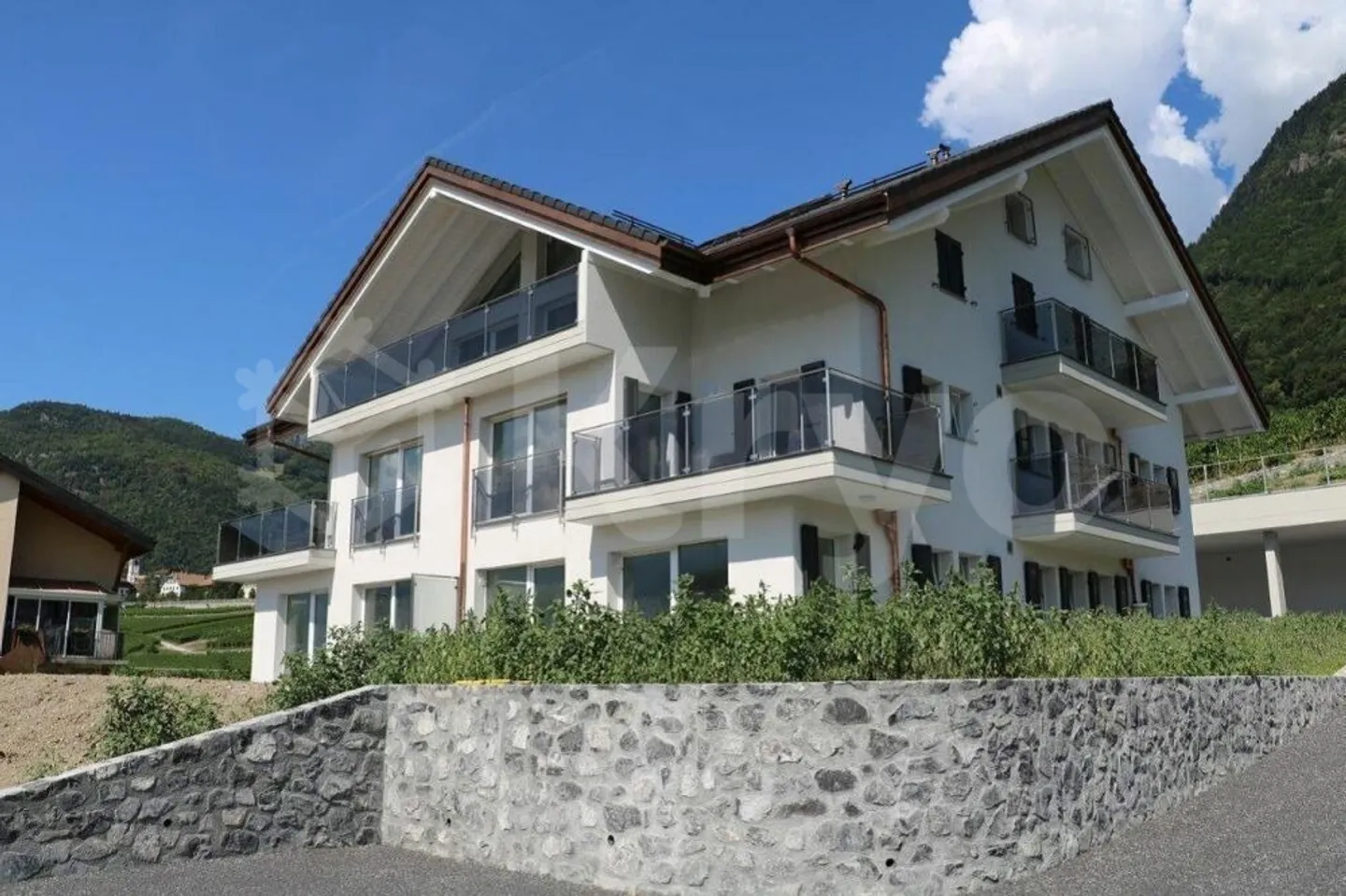 PROPRIETÀ ECCEZIONALE! MAGNIFICO APPARTAMENTO DUPLEX DI 8,5 STANZE - Foto 1 di 12