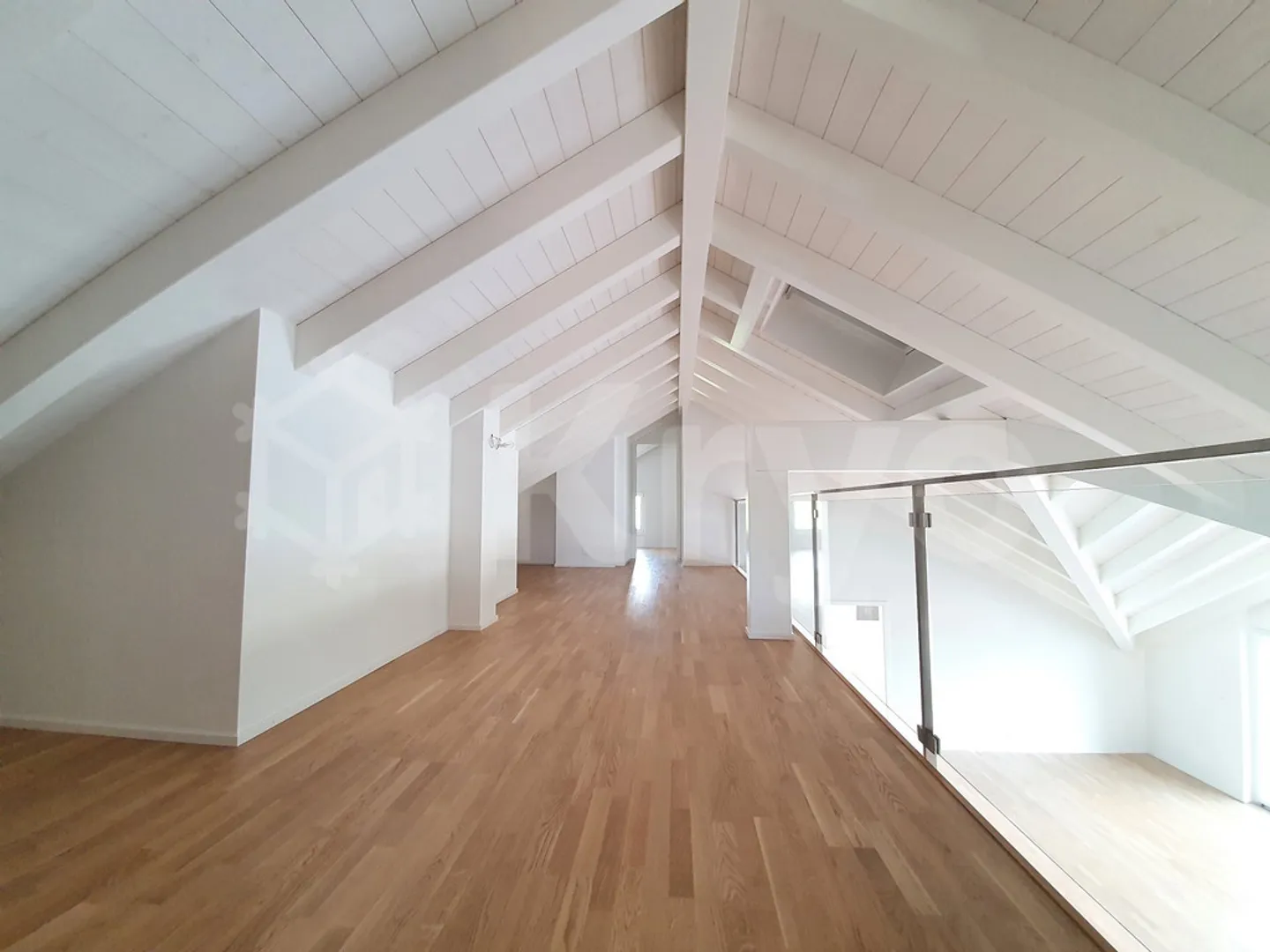 PROPRIETÀ ECCEZIONALE! MAGNIFICO APPARTAMENTO DUPLEX DI 8,5 STANZE - Foto 6 di 12