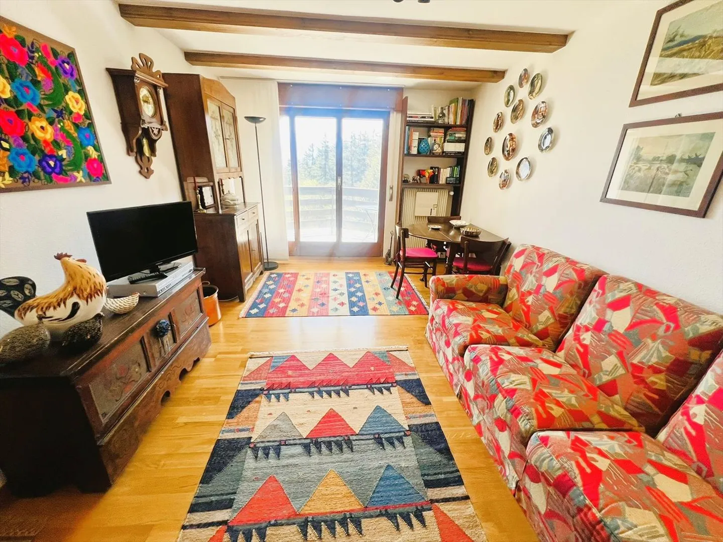 Geräumig und hell, 3.5 Zimmer renoviert - Magnifique Aussicht - Sehr gut gelegen - Ruhige Lage - Foto 1 von 15