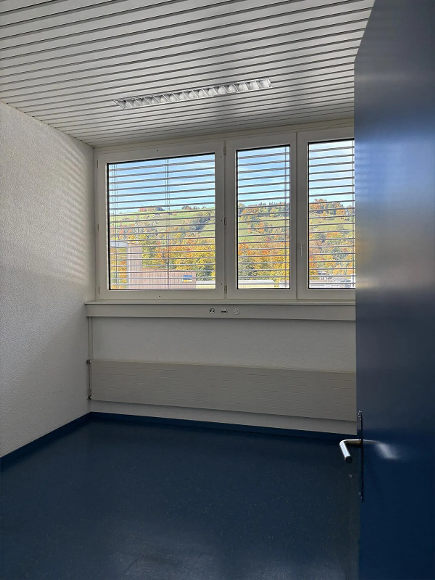 Ampie aree ufficio nell'area industriale di Kriens-Obernau - Foto 2 di 6