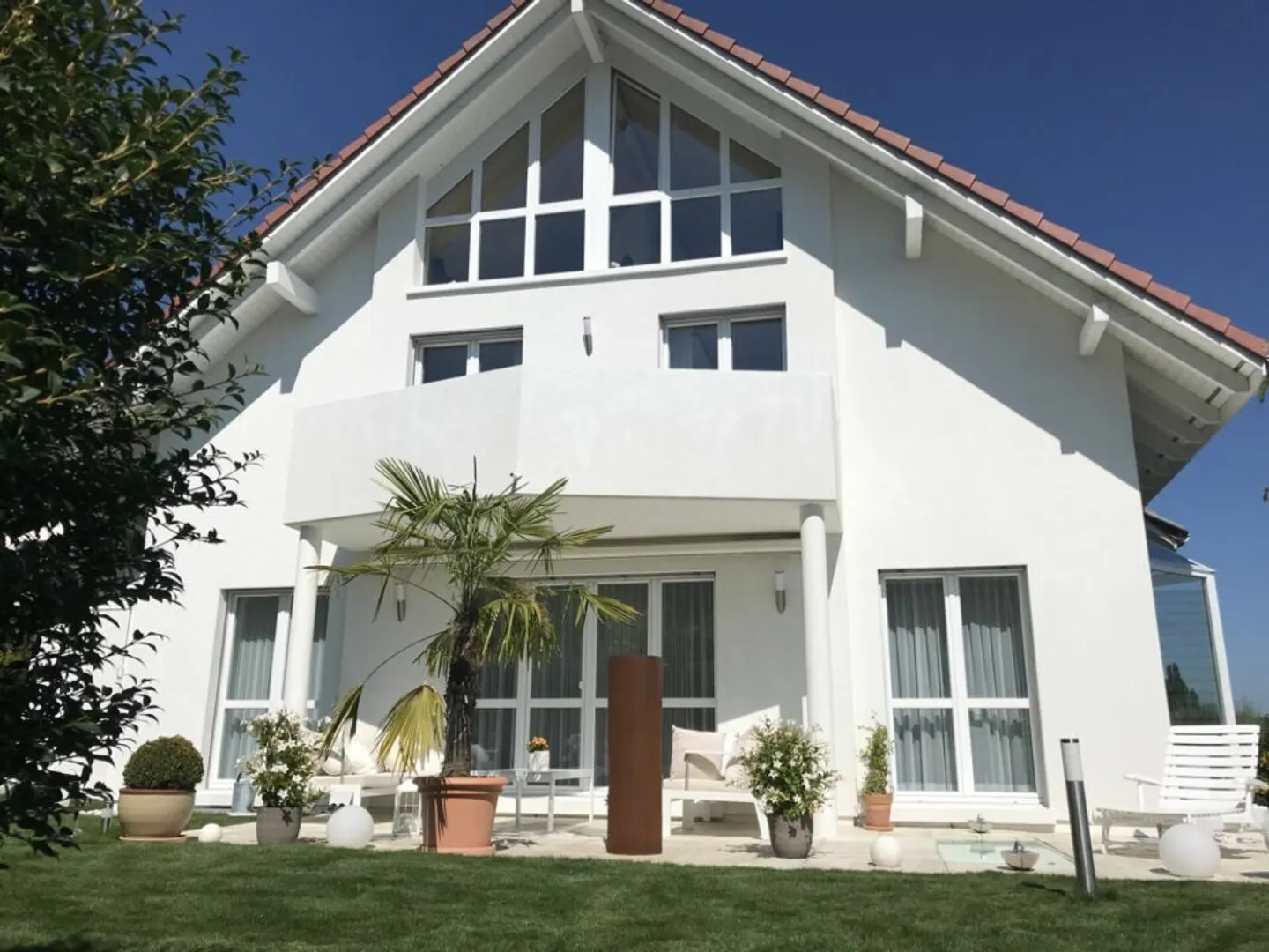 Charmante Maison Familiale avec Jardin - Photo 1 sur 13