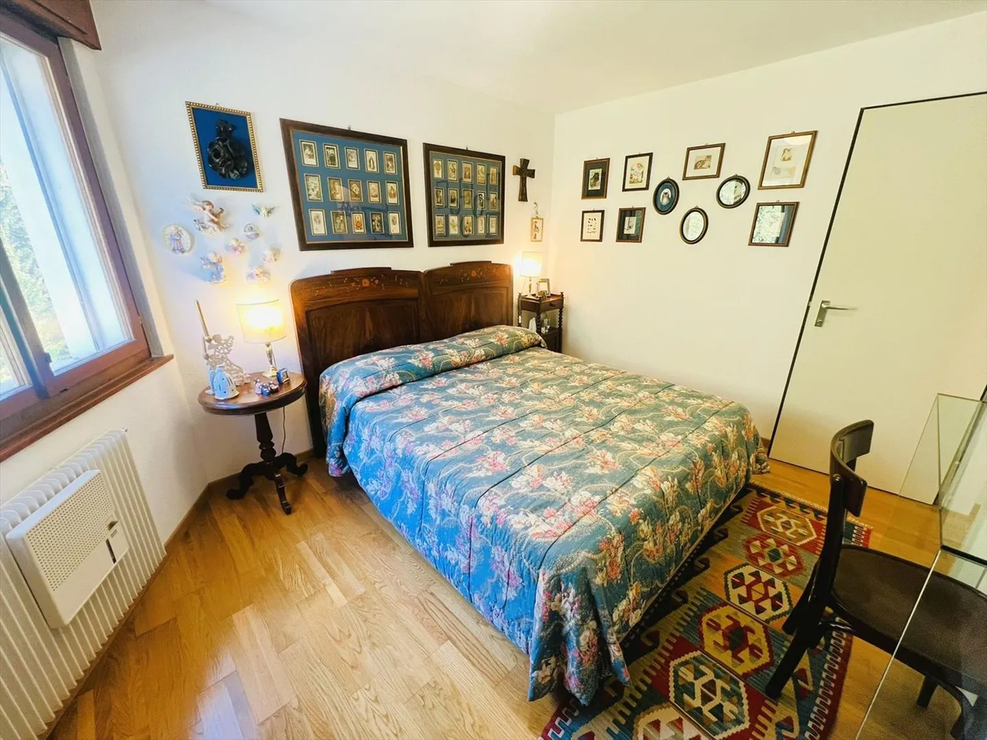 Geräumig und hell, 3.5 Zimmer renoviert - Magnifique Aussicht - Sehr gut gelegen - Ruhige Lage - Foto 11 von 15