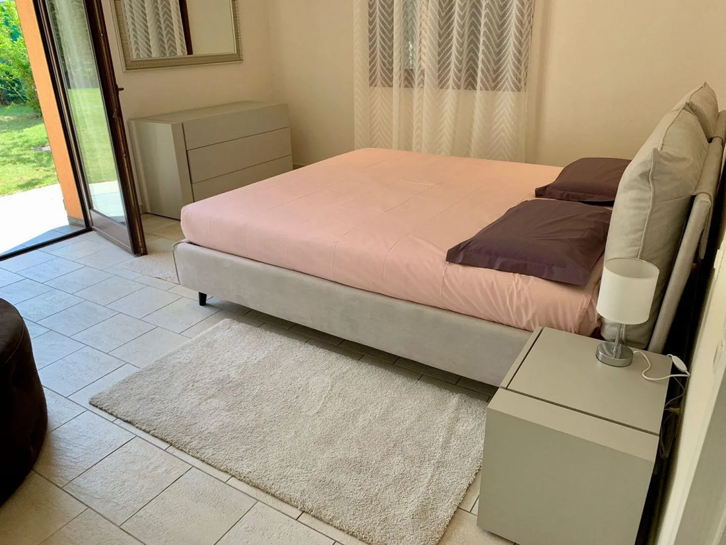Beautiful 3.5-room ground-floor apartment with a large private garden, pergola and garage - Photo 6 of 7