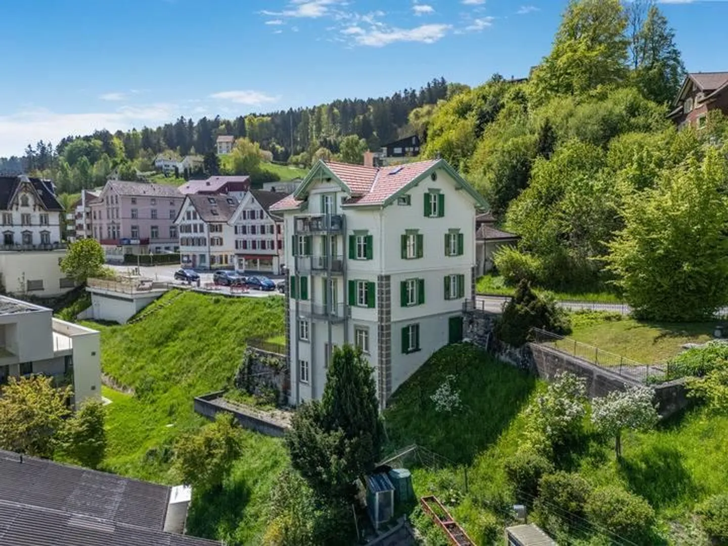 CASA MULTIFAMILIARE STORICA CON VISTA SUL LAGO DI COSTANZA - Foto 7 di 8