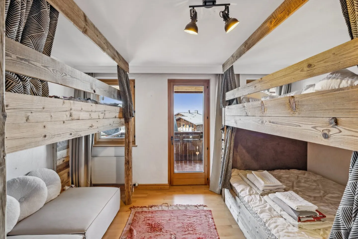 Appartamento in vendita - Foto 10 di 18