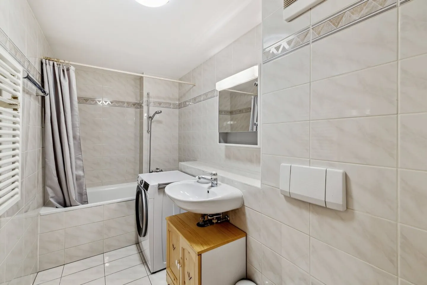 Appartamento in vendita - Foto 15 di 18