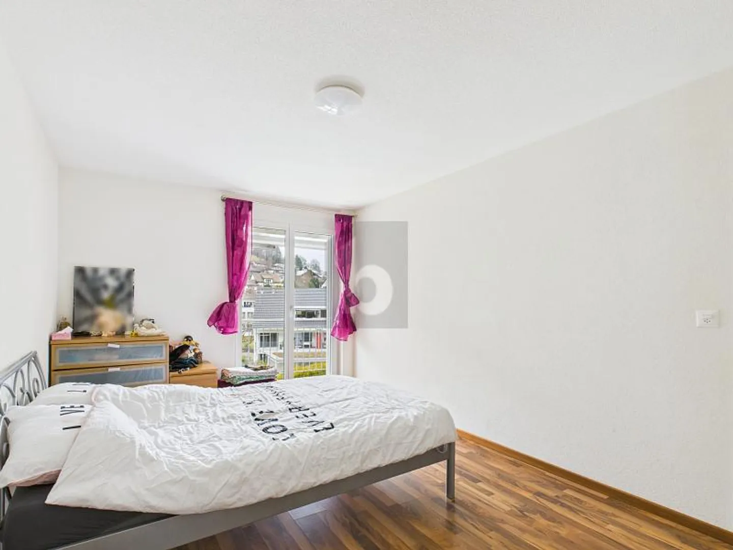 FAMILIENFREUNLICH MIT SONNIGEM GARTEN! - Foto 5 di 6