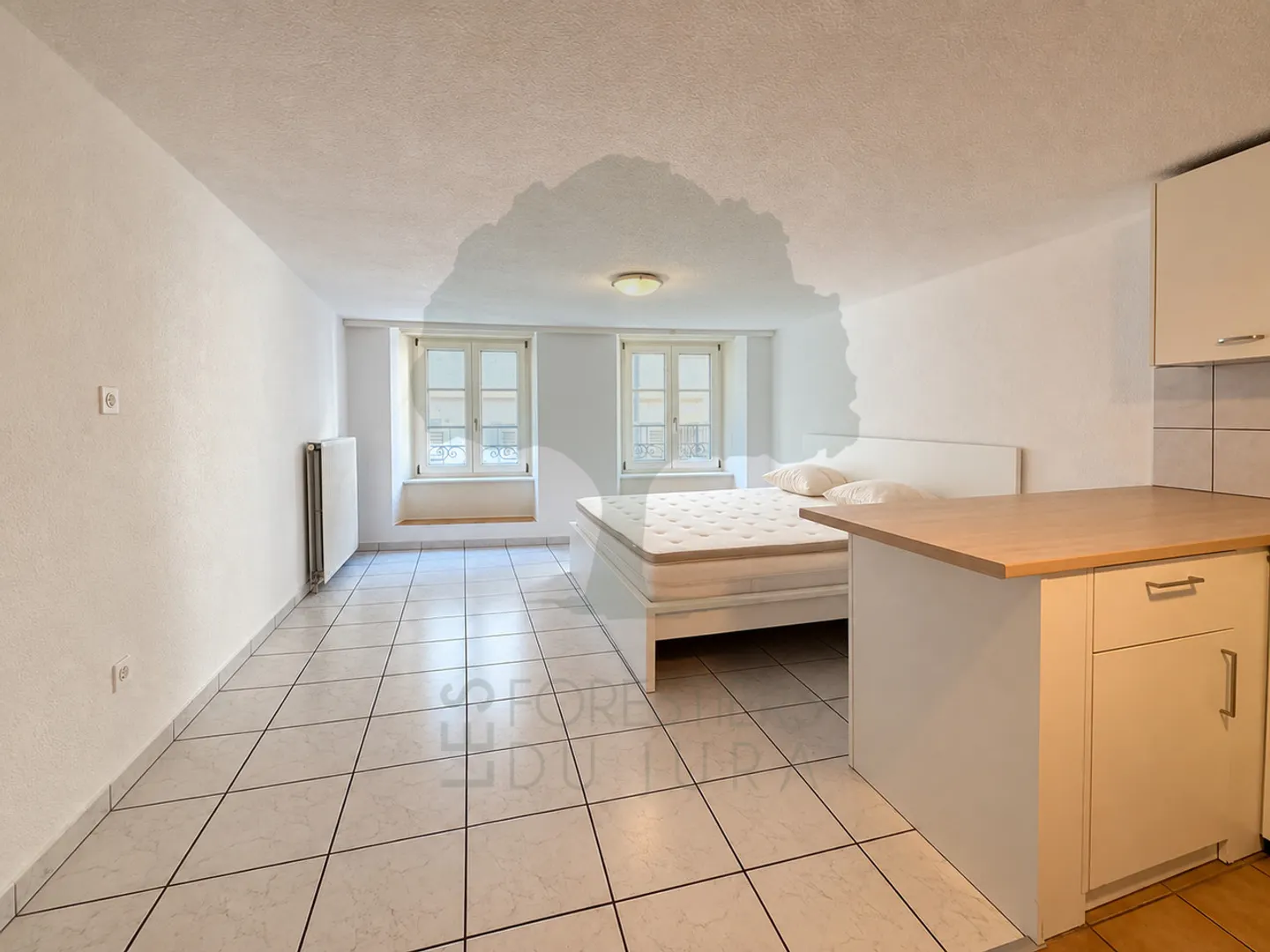 Möblierte 1,5-Zimmer-Wohnung im Stadtzentrum von Porrentruy - Foto 3 von 4
