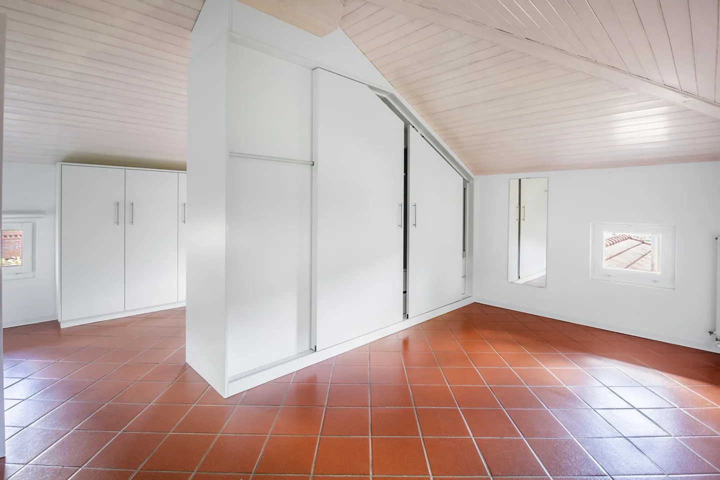 Einfamilienhaus mit privatem Garten und ruhiger Lage - Foto 5 von 10
