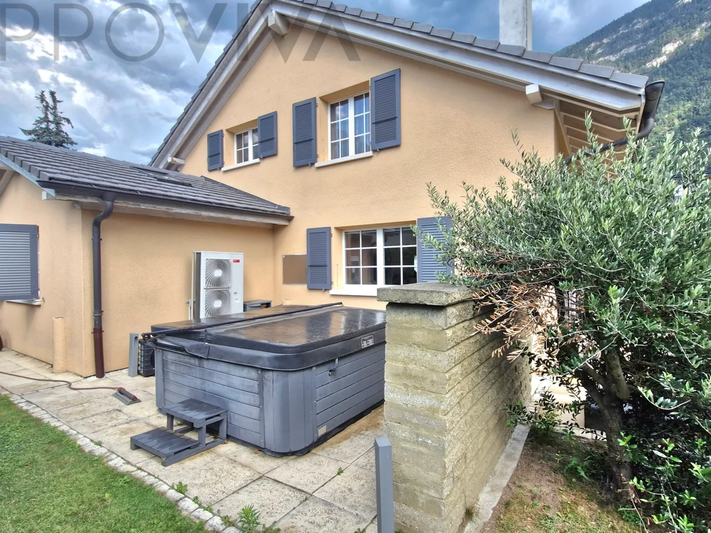 Villa 5.5 stanze - Foto 2 di 6