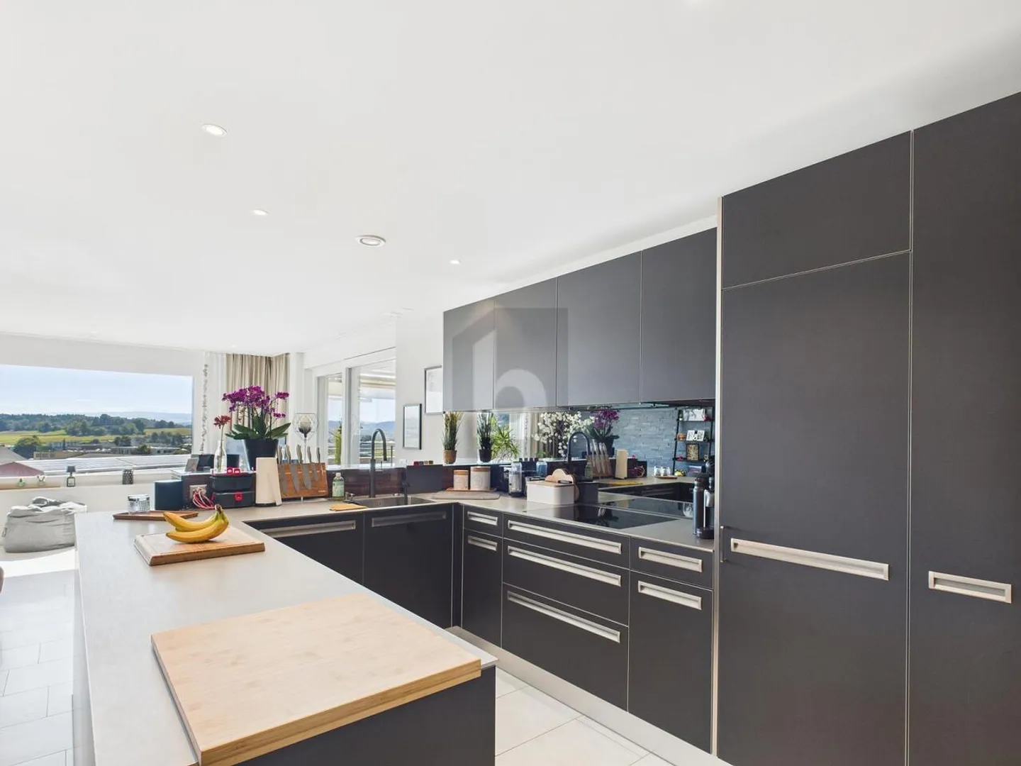 JOAILLERIE DE TERRASSE AVEC VUE ET JARDIN - Photo 5 sur 6