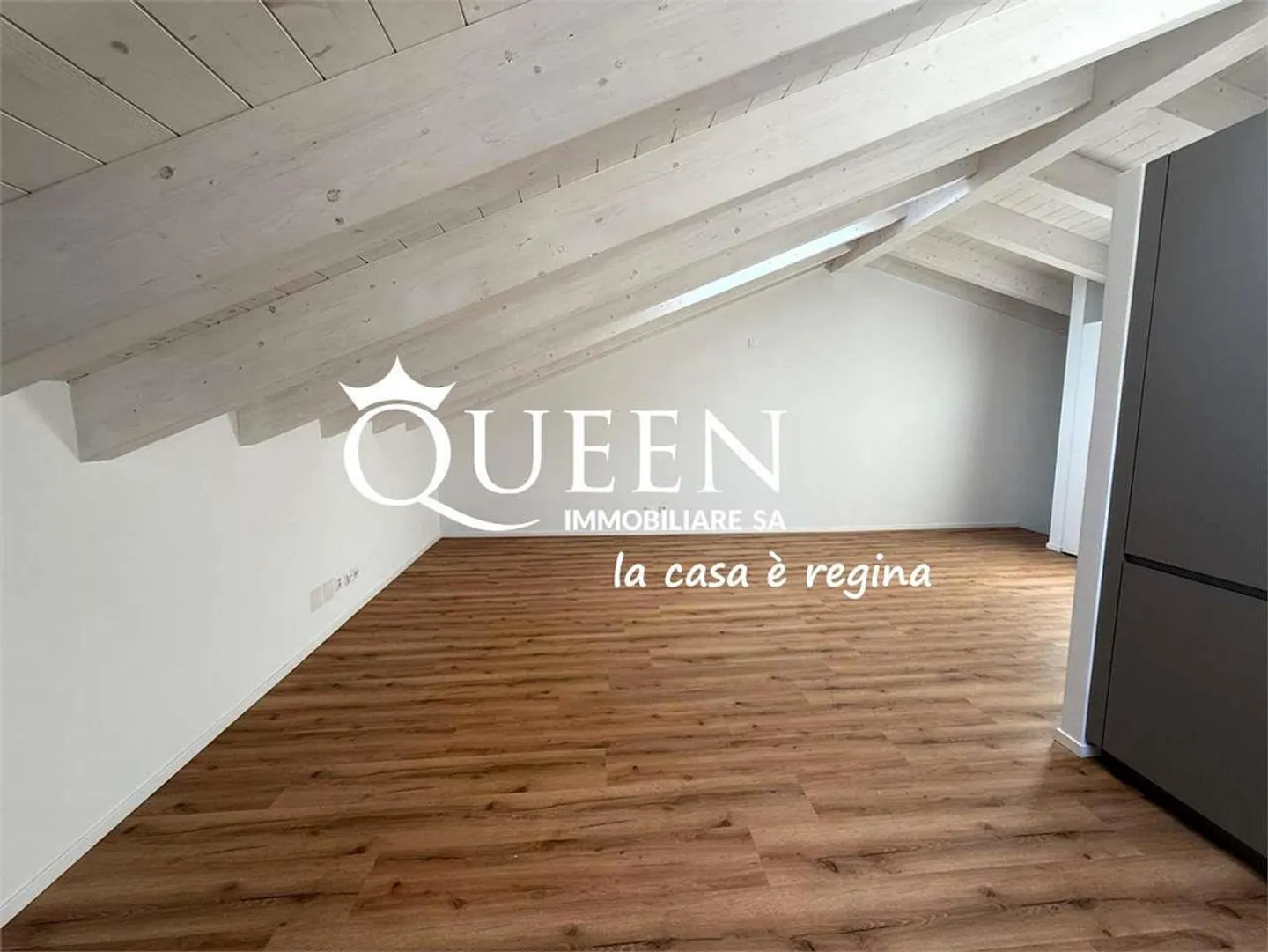 Rancate: Eleganti appartamenti riattati 2.5 locali - Comfort, Stile e - Foto 4 di 11