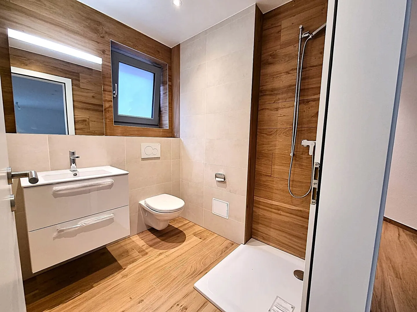 Edificio residenziale - Foto 15 di 24