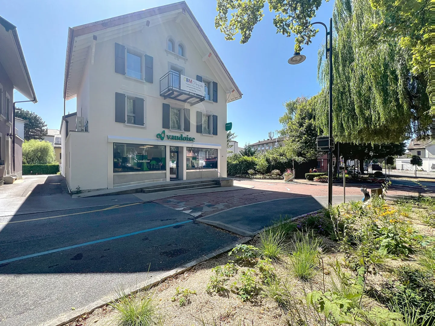 Edificio residenziale - Foto 3 di 24