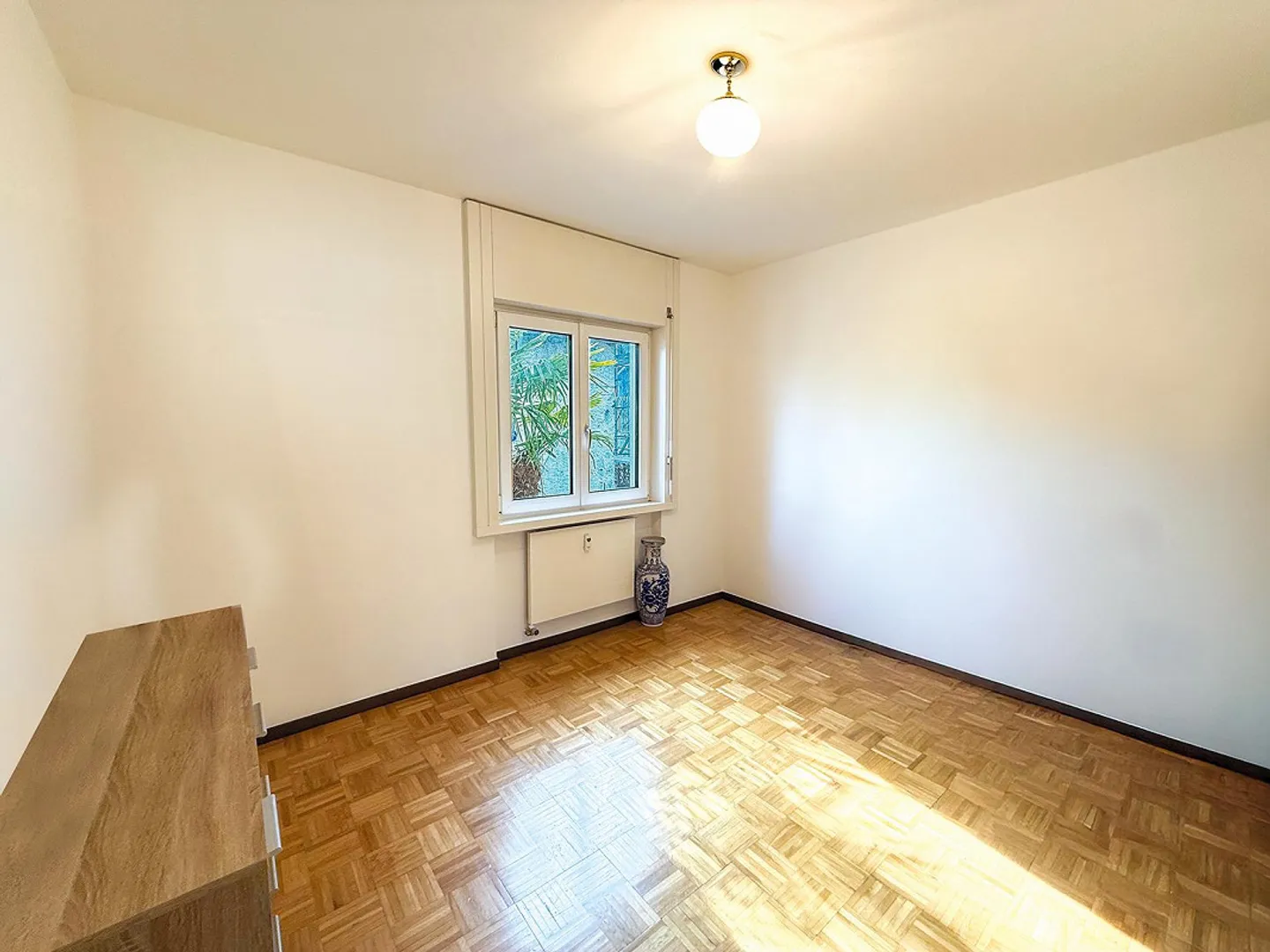 Residenza primaria - Prezzo molto interessante - 3.5 locali con vista lago laterale - Foto 11 di 16